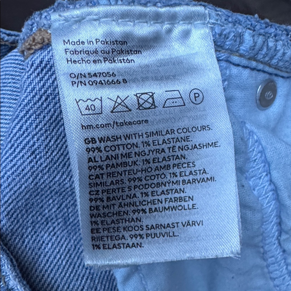 H&M High Rise Mom Jean - Picture 7 of 8